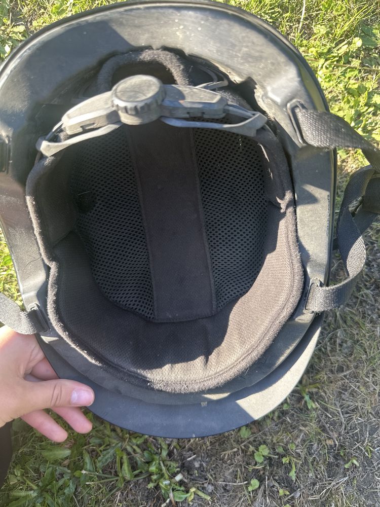 Kask jeździecki covalliero