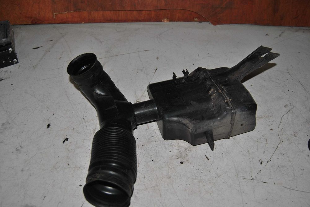 Obudowa Filtra Powietrza Citroen Berlingo 1.9d