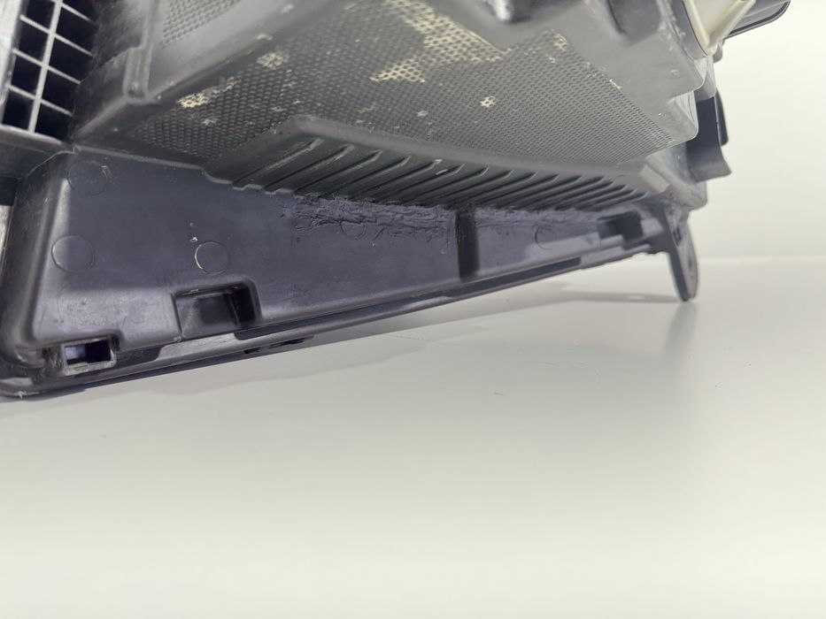 FORD F-MAX - lampa prawa przednia FULL LED