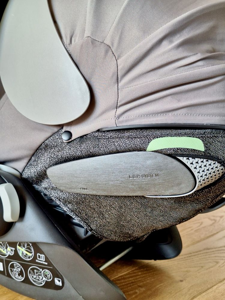 Fotelik CYBEX Platinum Cloud T i-Size z Bazą T