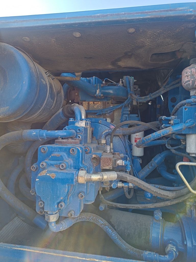 Koparka gąsienicowa liebherr 922