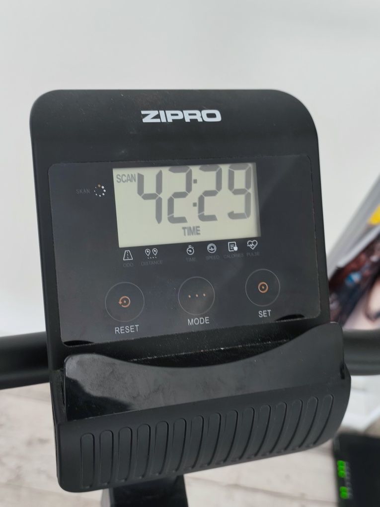 Rowerek stacjonarny Zipro