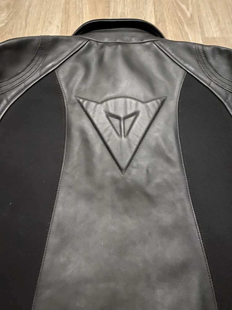 Casaco Dainese 42 S de pele