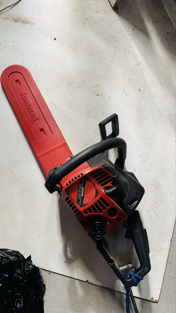 Бензопила Jonsered CS2137