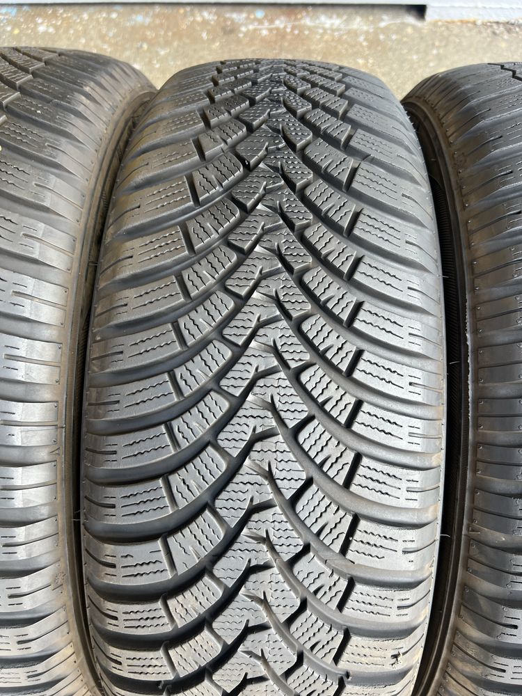 Резина зимова 215 60 r17 falken