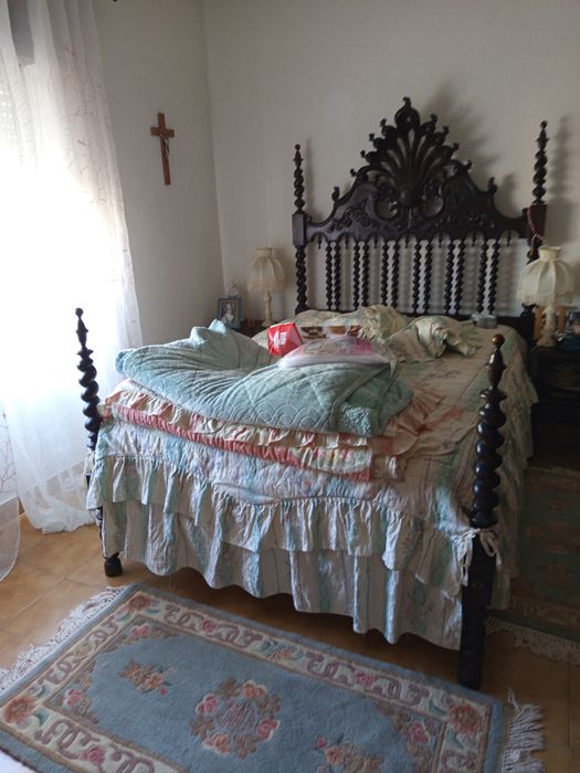 Mobília quarto colchão não incluido