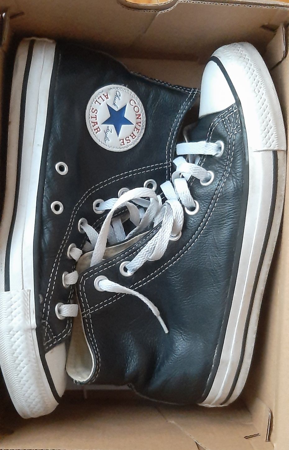 Tenis All Star n38 originais, em pele bom estado