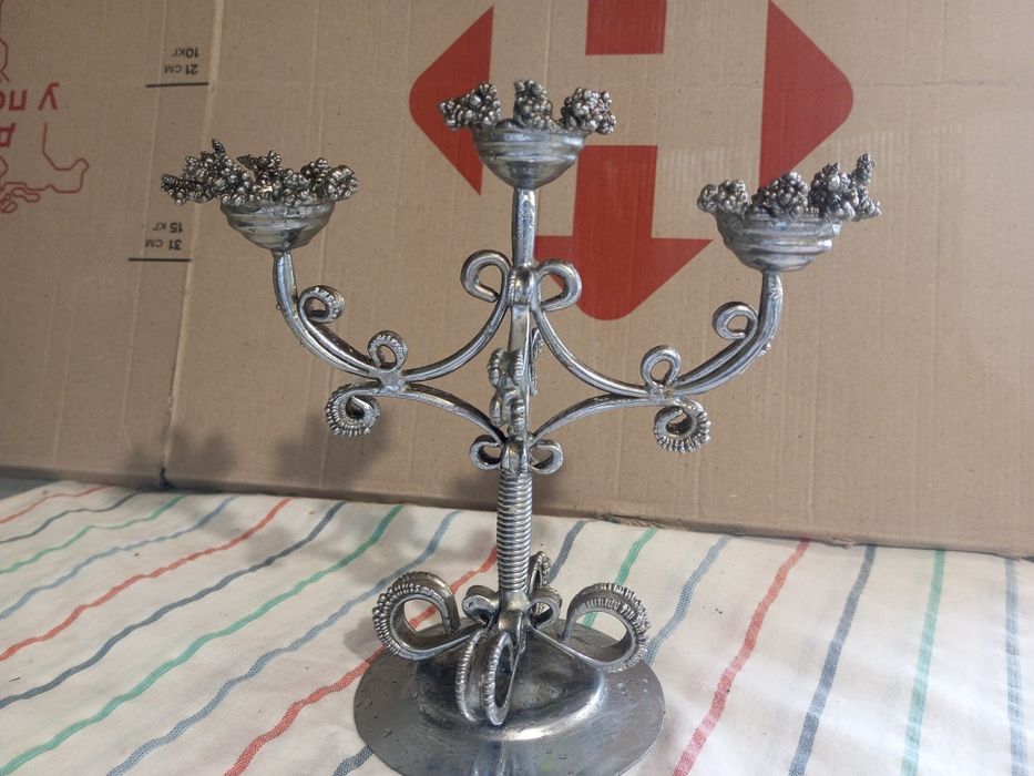Подсвечник красивий