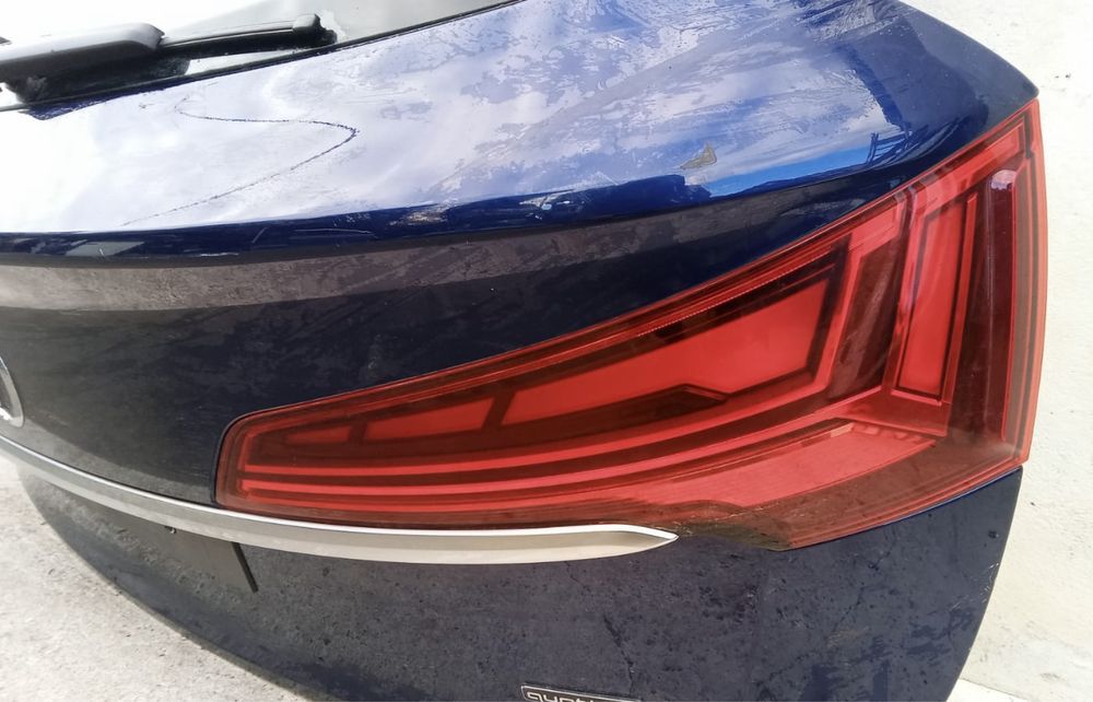 Audi Q5 q5 80A кришка багажника ляда дверь задня в наявності