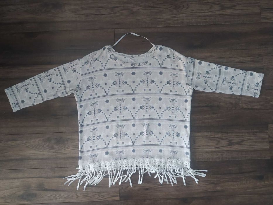 Bluzeczka z frędzlami