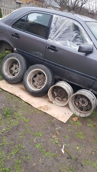 Продам Титанові диски R15 на Мерседес оригінал 5/112.