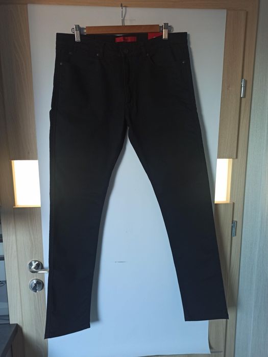 Spodnie męskie rozmiar 32/34Hugo