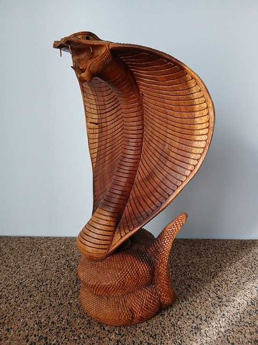 Peça decorativa - Cobra (escultura em madeira)