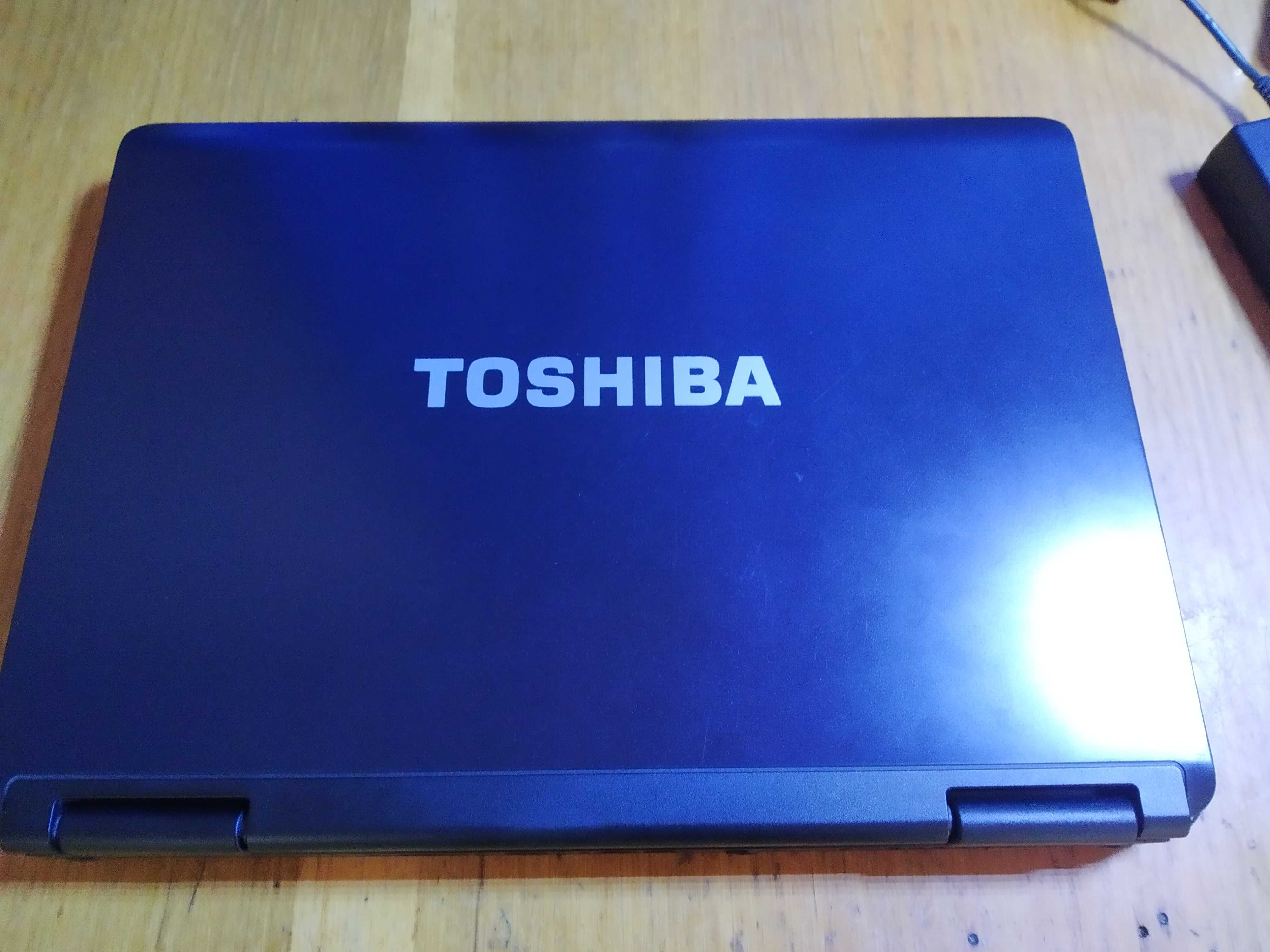 Ноутбук Toshiba L40 в идеале