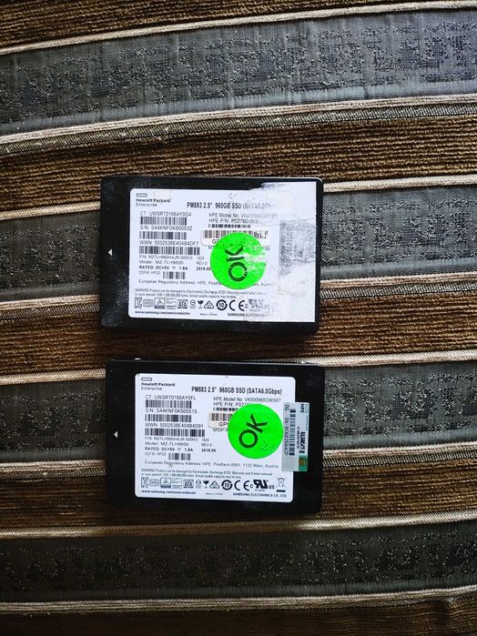 SSD Samsung PM883 1TB (960GB) серверний надійний