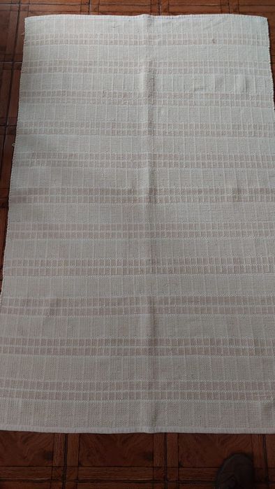 Tapete retangular beje