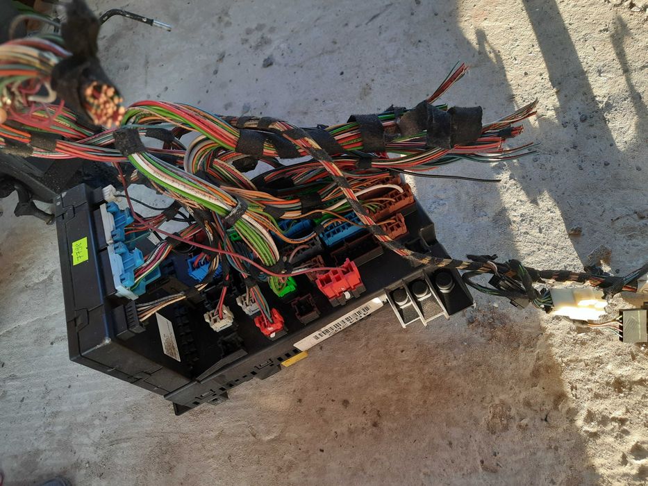 Блок запобіжників Мерседес МЛ w163 ML270 cdi дизель 2003 рік