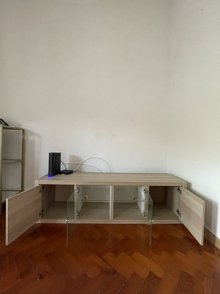 Móvel de TV KALLAX (Ikea)