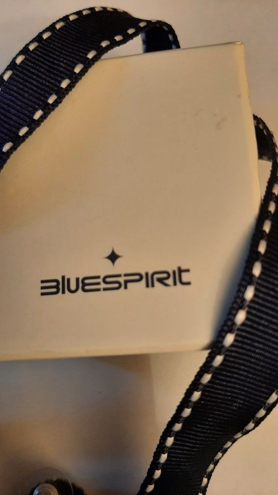 Комлект біжутеріїї фірми BLUESPIRIT.