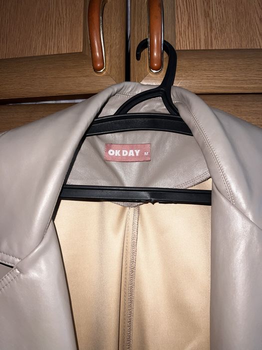 Продам шкіряний тренч