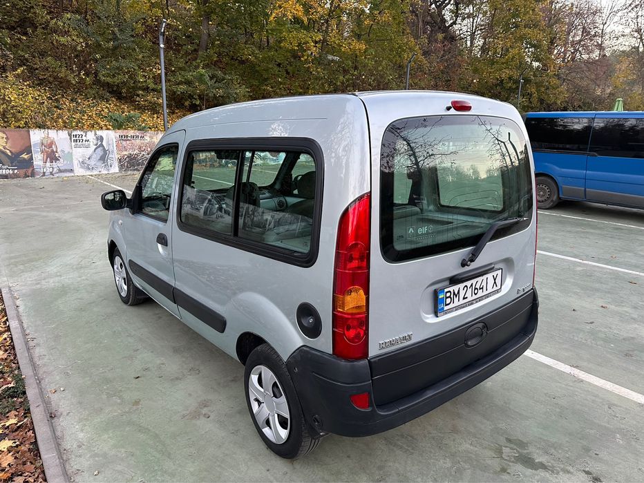 Рено Кенго 2008 оригінальний пасажир