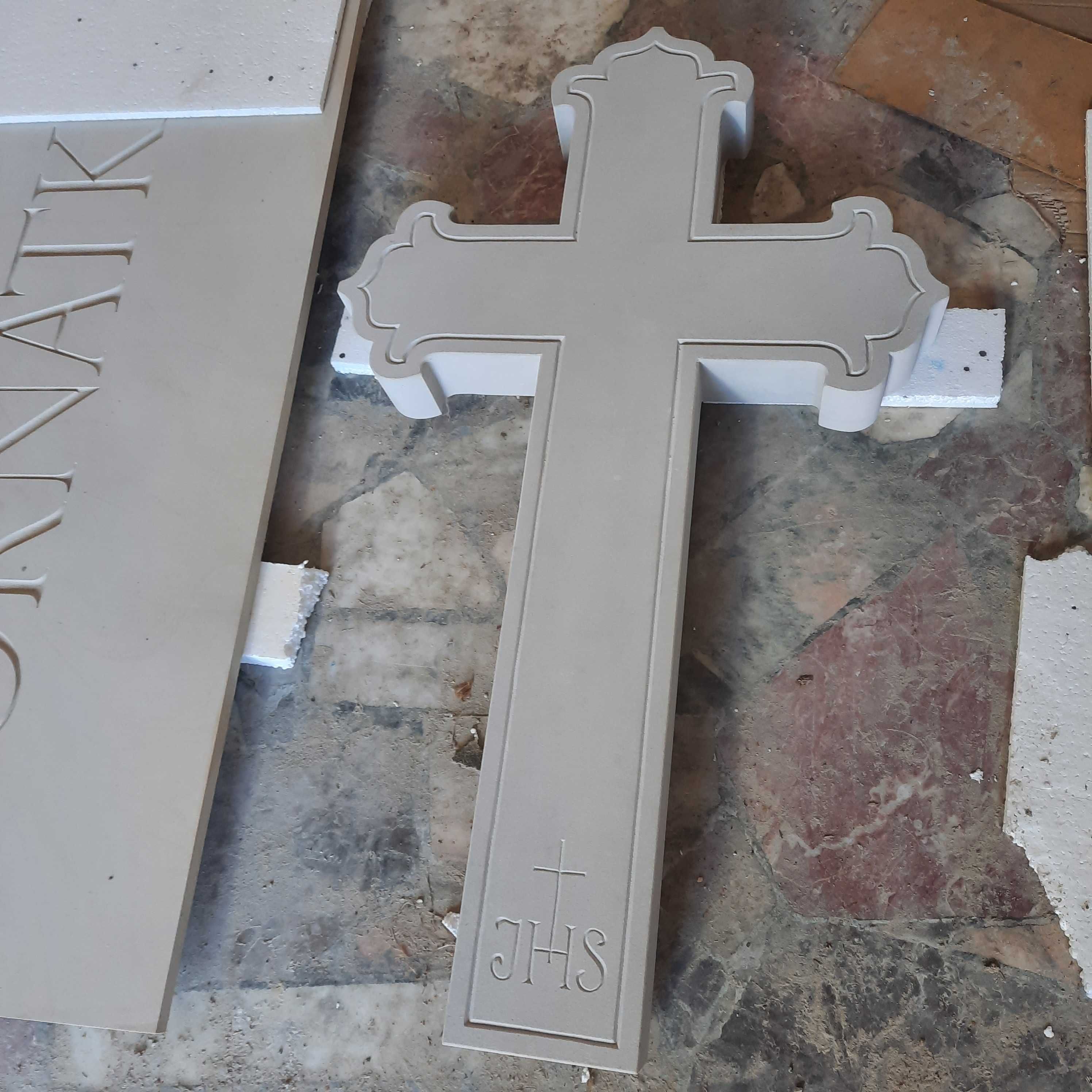 nagrobek z piaskowca obelisk kapliczki pomniki PRODUCENT