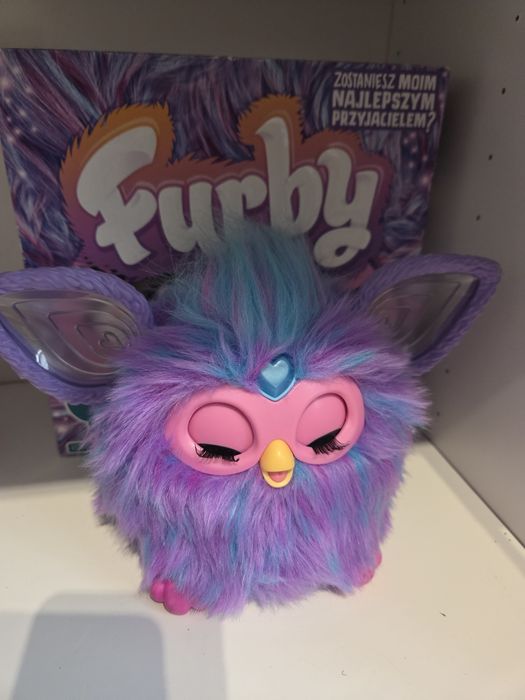 Furby zabawką hit