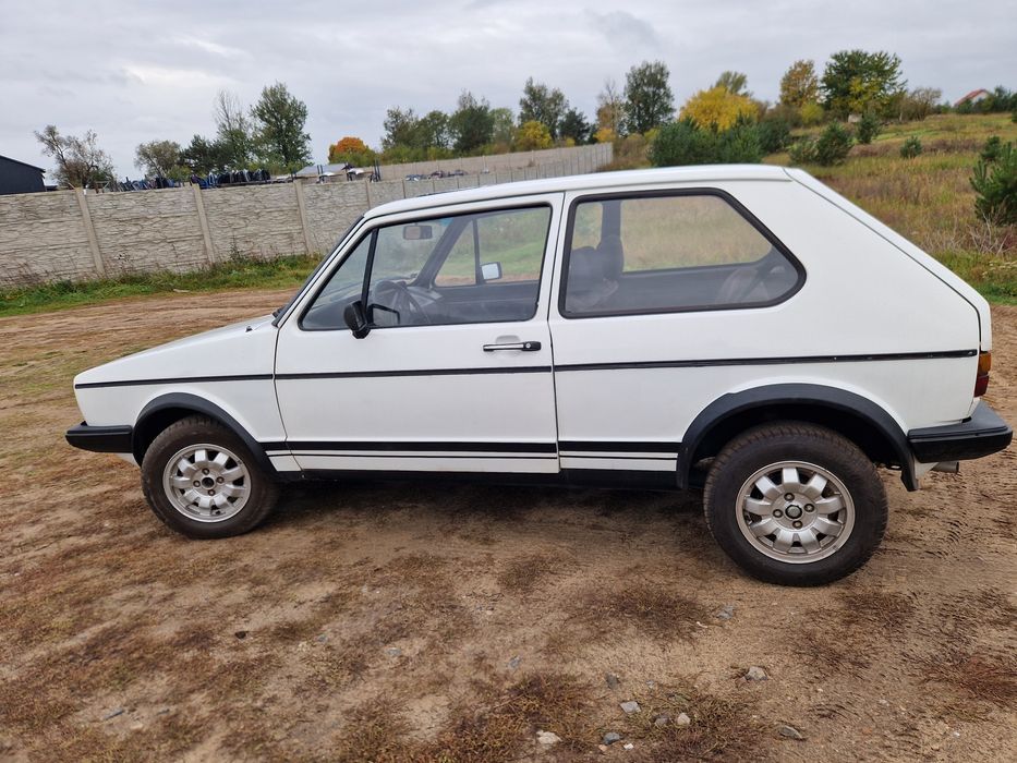 Volkswagen golf I