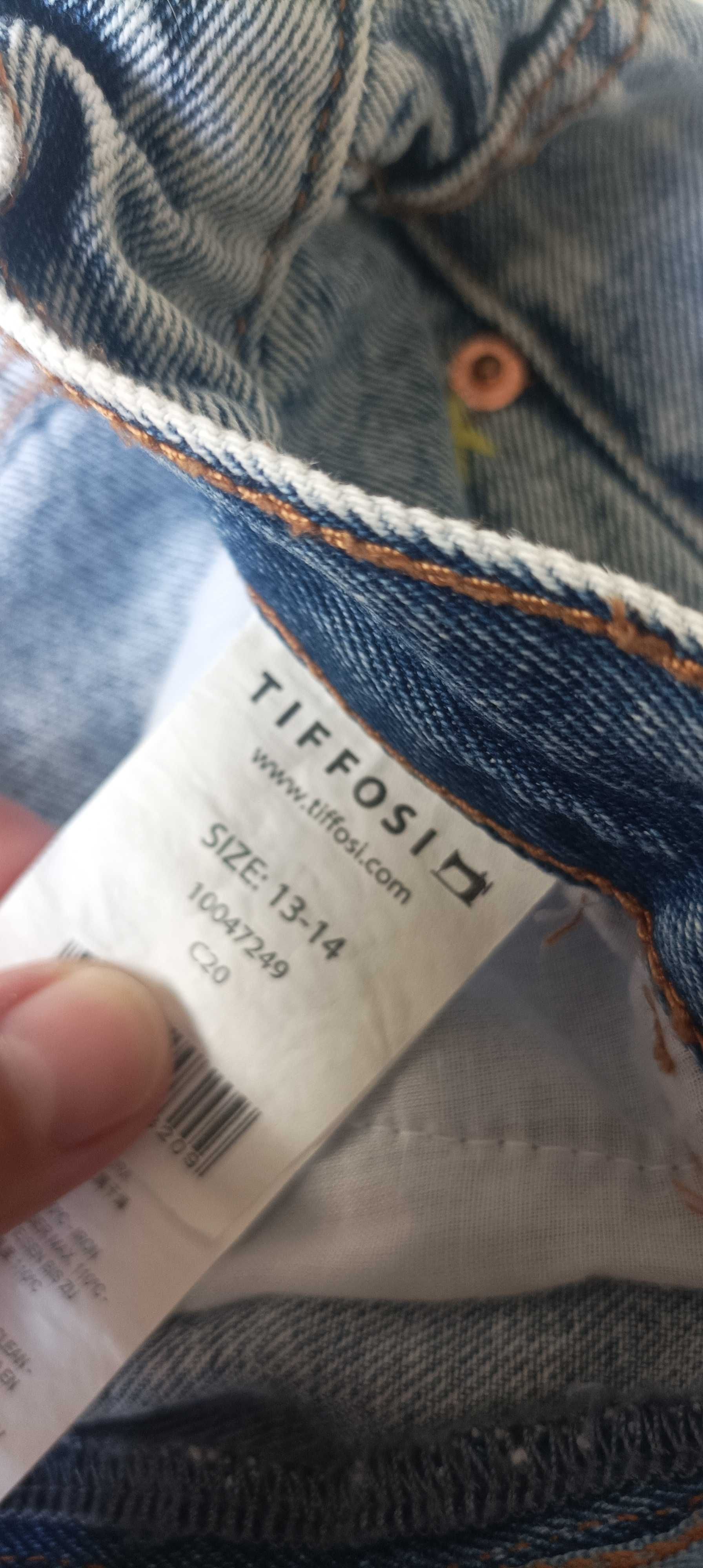 Jeans para menina TAM 13/14 anos como Novas