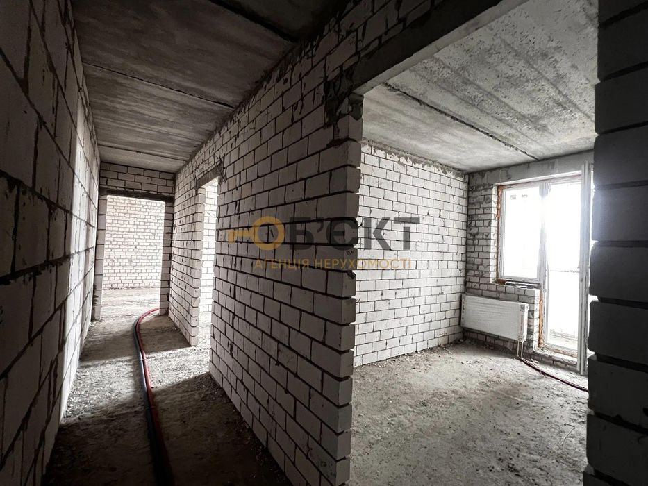 Дуже простора 3к.кв. 76 м2, ЖК Миру-2, м. ХТЗ, Новобудова