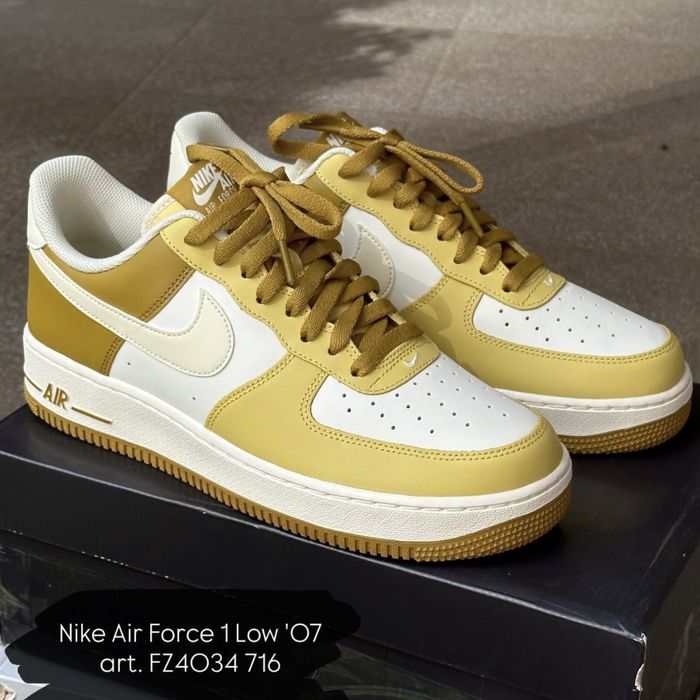 Оригінальні чоловічі кросівки Nike Air Force 1 low ‘07 FZ4034-716