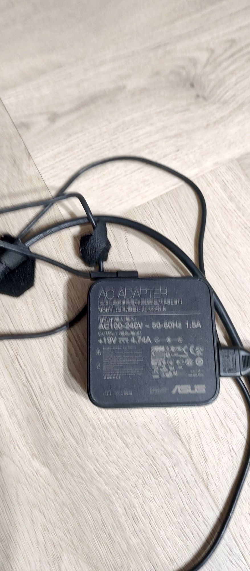 Laptop Asus x550v