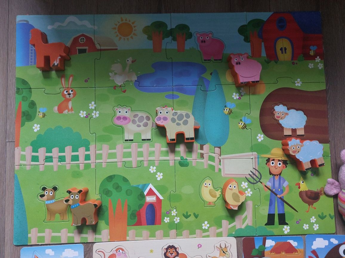Zestaw zabawek puzzle, układanka zwierzęta