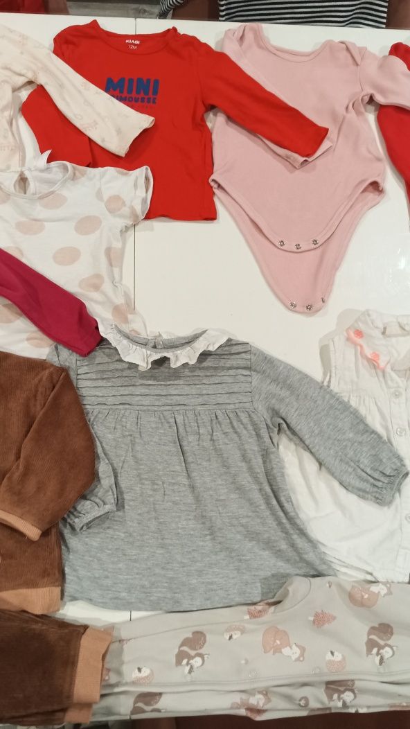 21 peças de roupas para bebé 9 meses