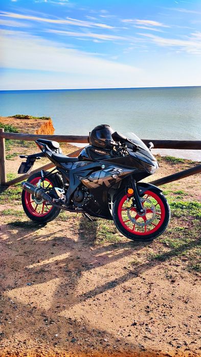 Suzuki Gsx-r 125cc ótimo estado