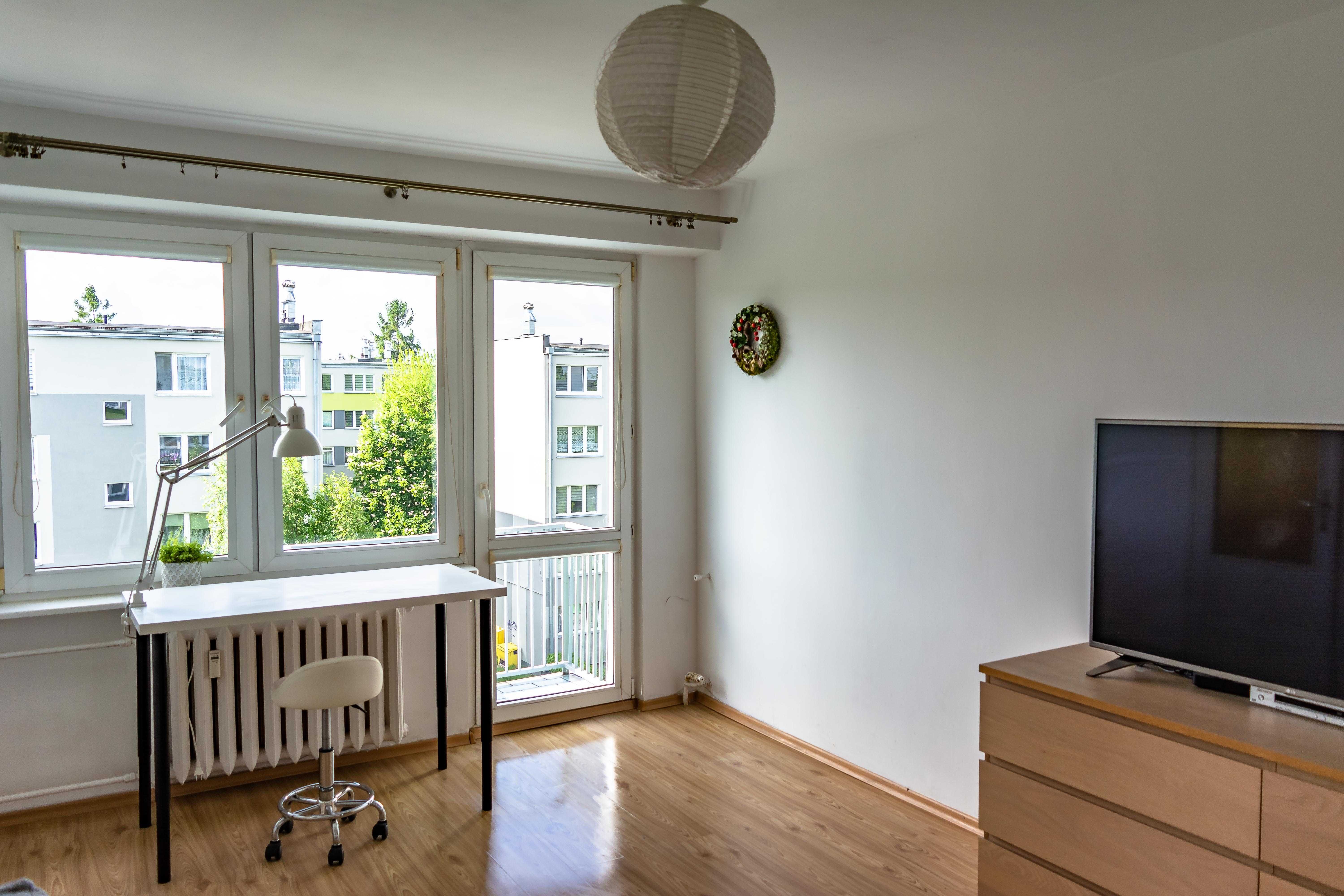 Sprzedam bezpośrednio 3 pokoje 48 m² – Pilne! Możliwy negocjacje