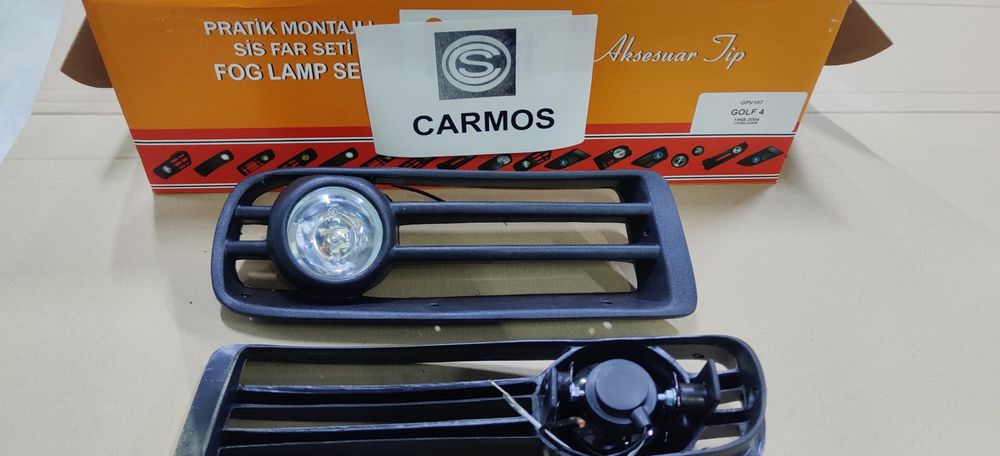 Противотуманки ПТФ Ауди А4 /Гольф 4/Бора (A4/ golf 4/Bora