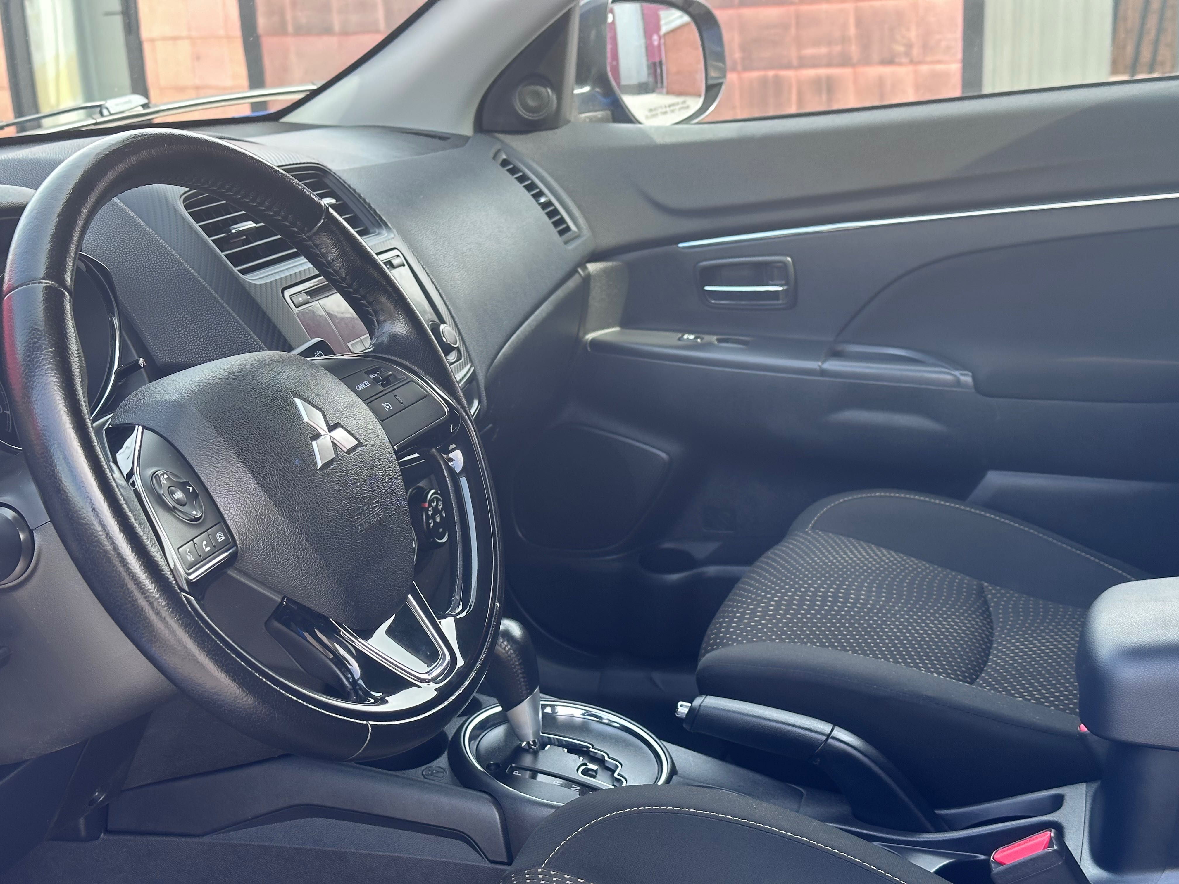 Продам Mitsubishi Outlander Sport