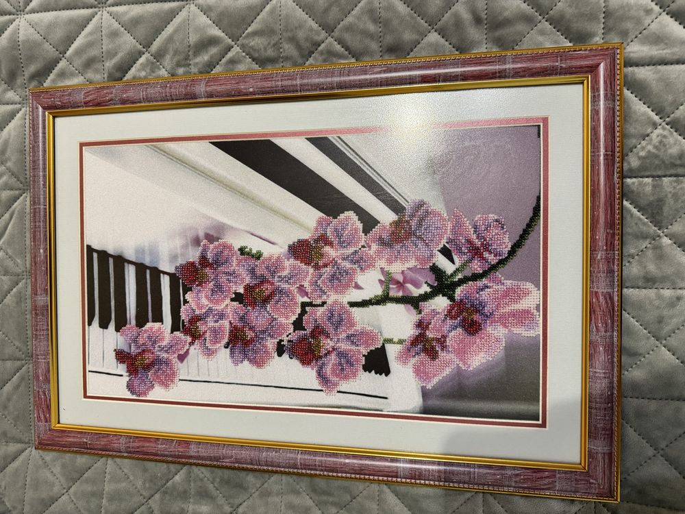 Картина вишита бісером «орхідея»