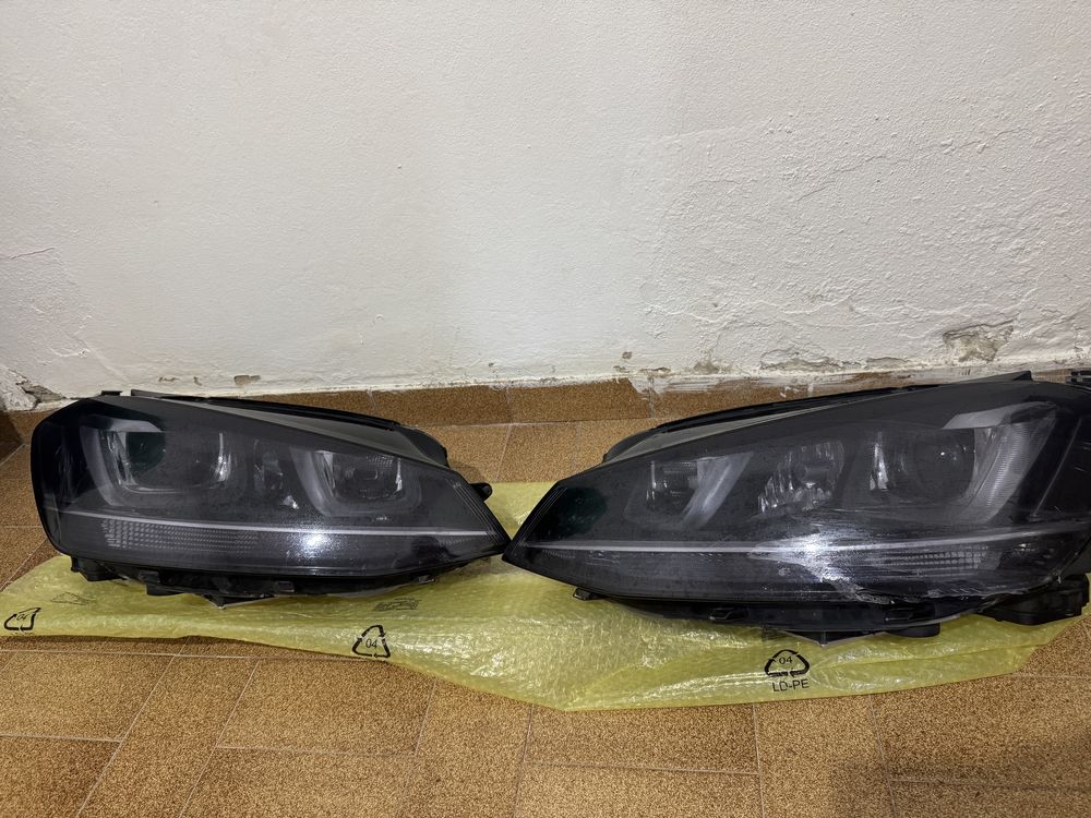 Farol VW original golf MK7