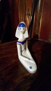 Egipcjanka figurka porcelana ręcznie malowana Drost