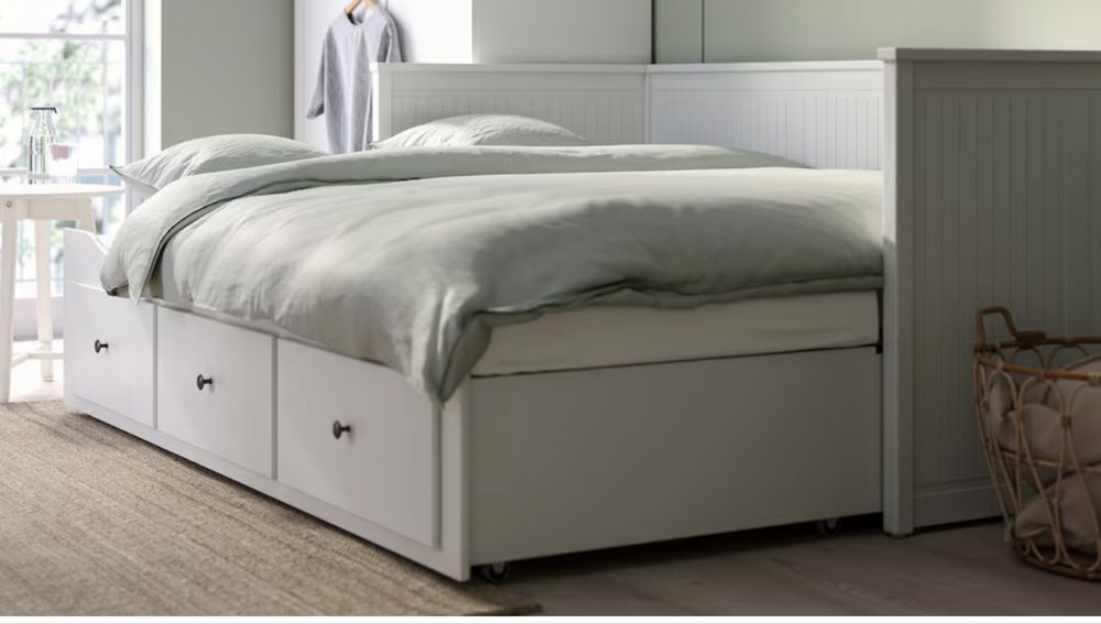 Cama individual e dupla c/ 3 gavetas