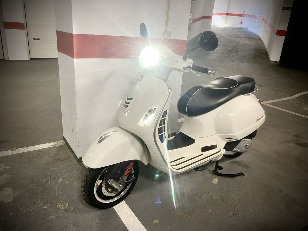 Vespa GTS SUPER 125