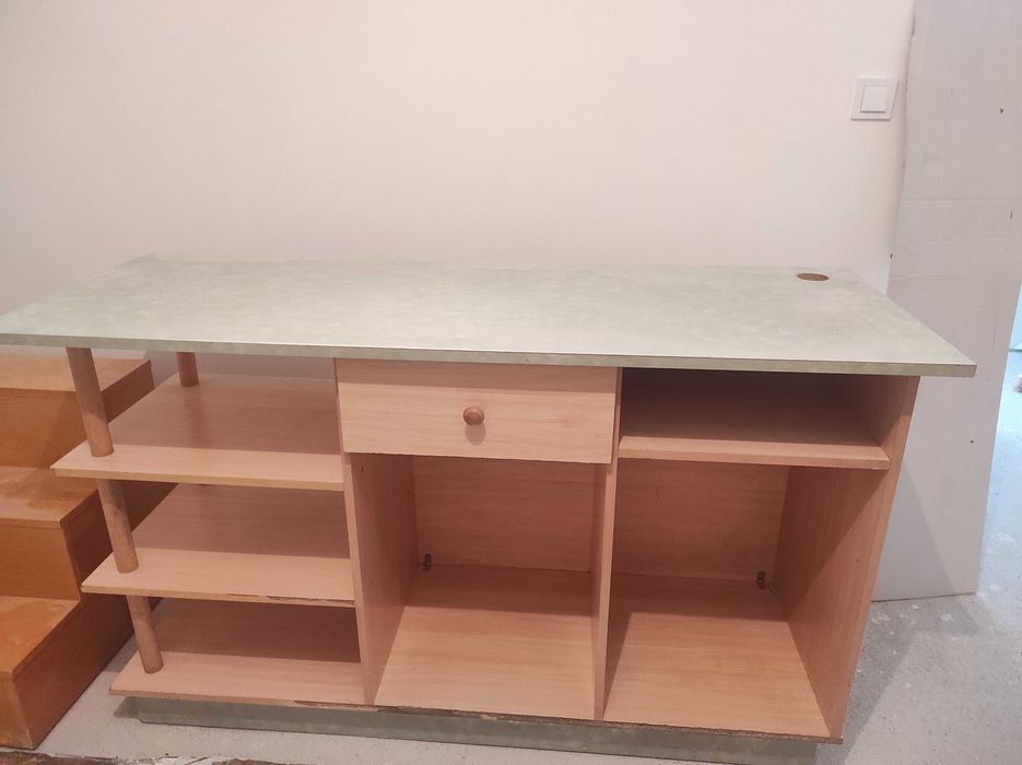 Balcão para comércio