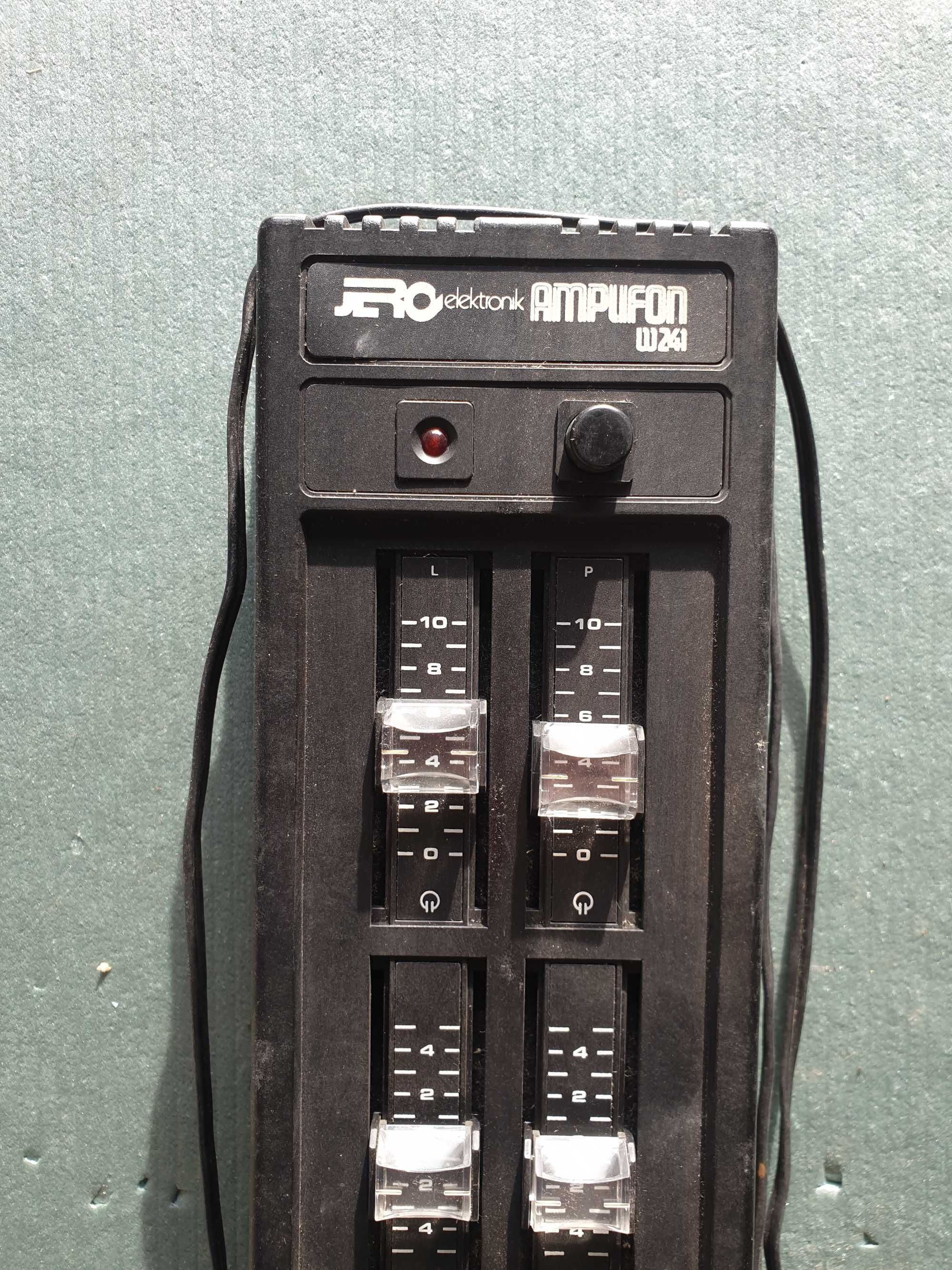 Wzmacniacz Słuchawkowy AMPLIFON W241