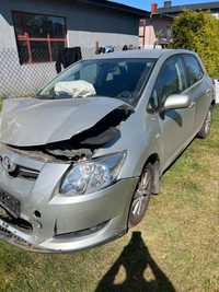 Toyota Auris uszkodzona  fv 23%