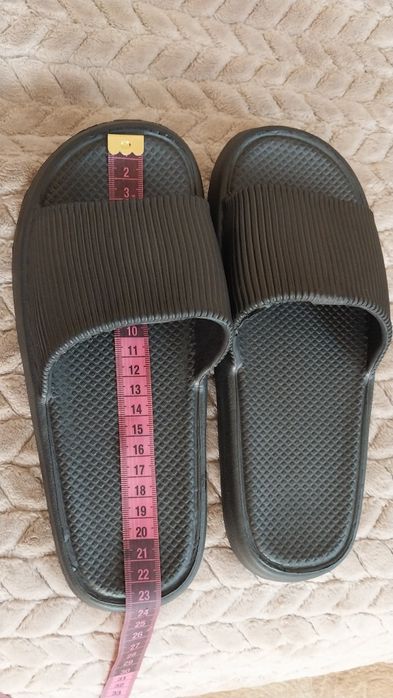 Шльопанці 36розмір