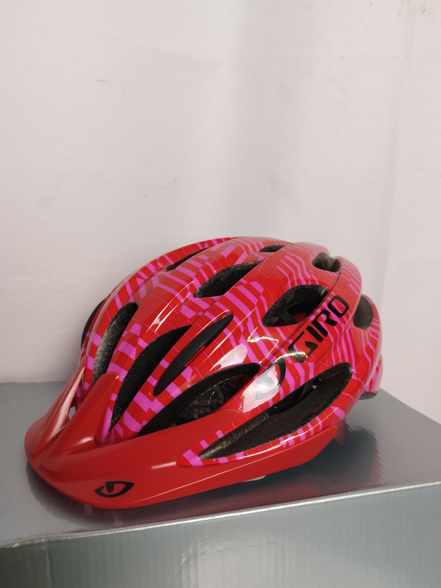 Nowy dziewczęcy kask rowerowy Giro Raze (50-57cm)