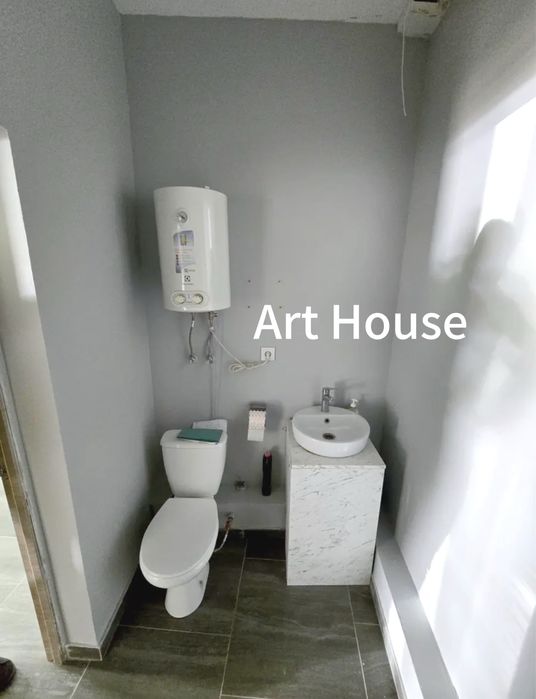 Без% Окремий вхід,офіс, салон,шоу-рум, River Mall, Ахматової/Набережна