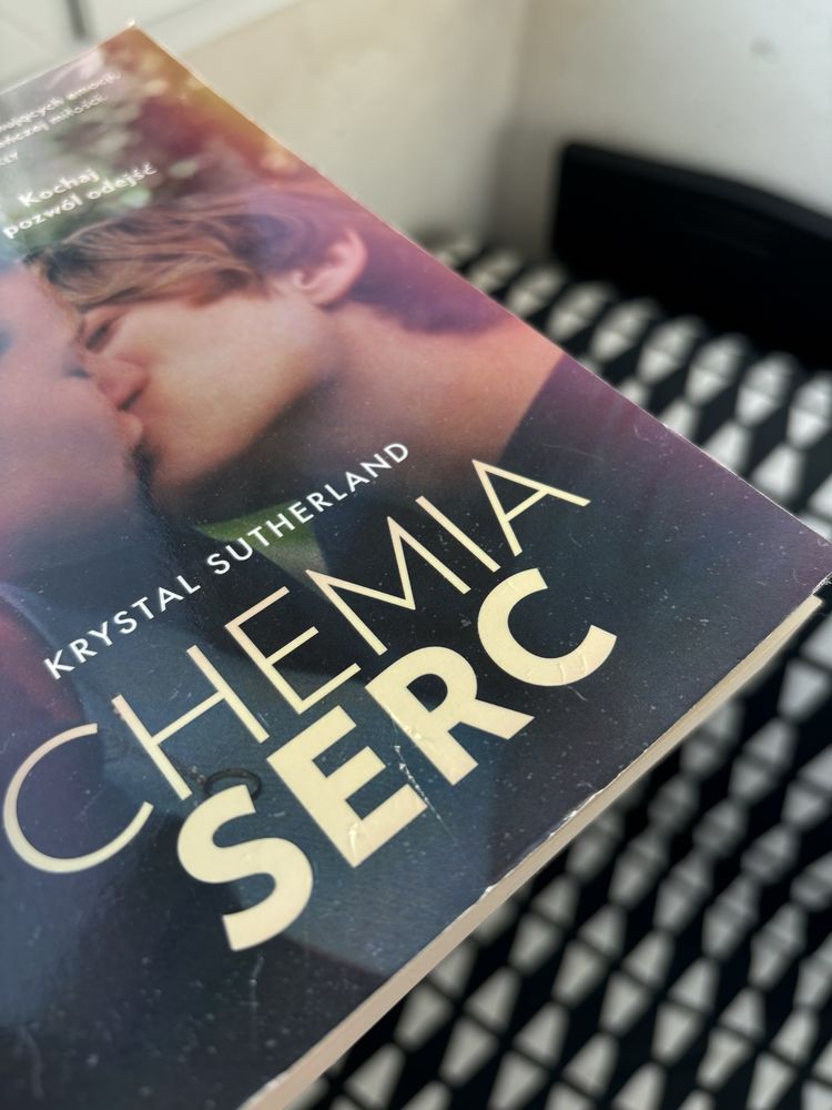Książka "Chemia serc" Krystal Sutherland
